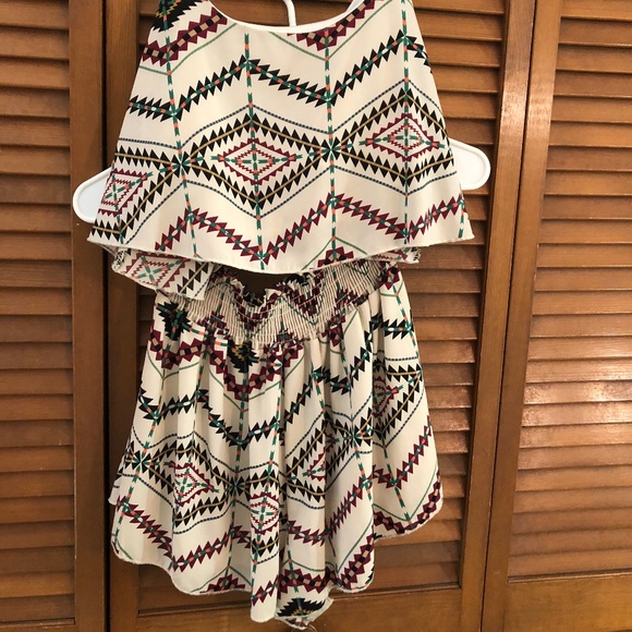 Set - Picture 2 of 3